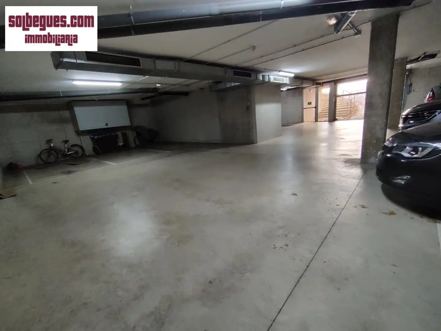 Garage zum Verkauf in Begues