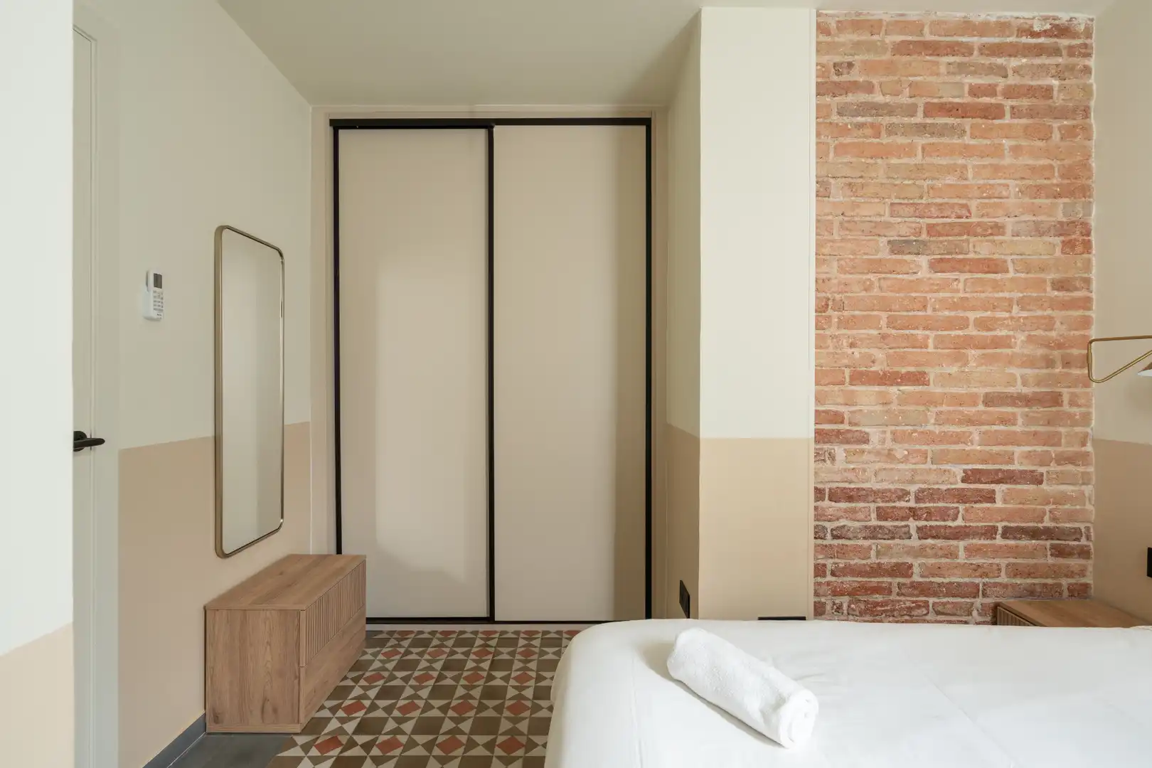 Schlafzimmer von Wohnungen zur Miete in Barcelona mit Klimaanlage, Heizung und Parkett