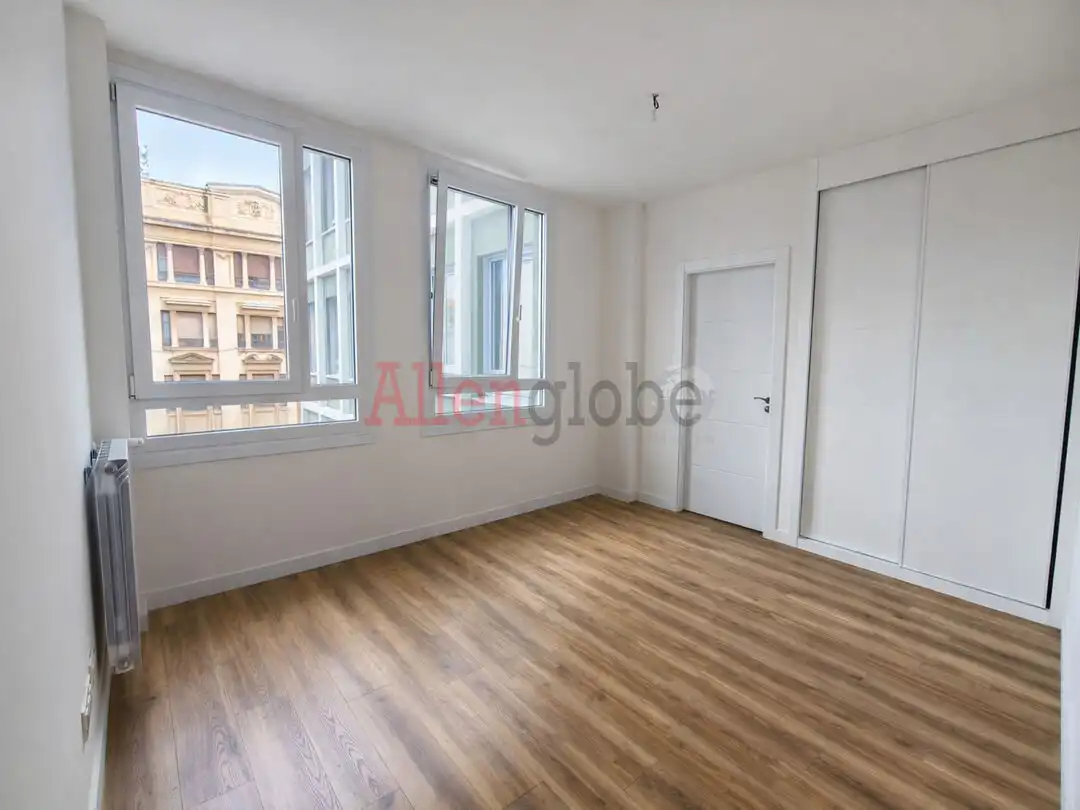 Wohnung zur Miete in Gijón  mit Heizung und Abstellraum