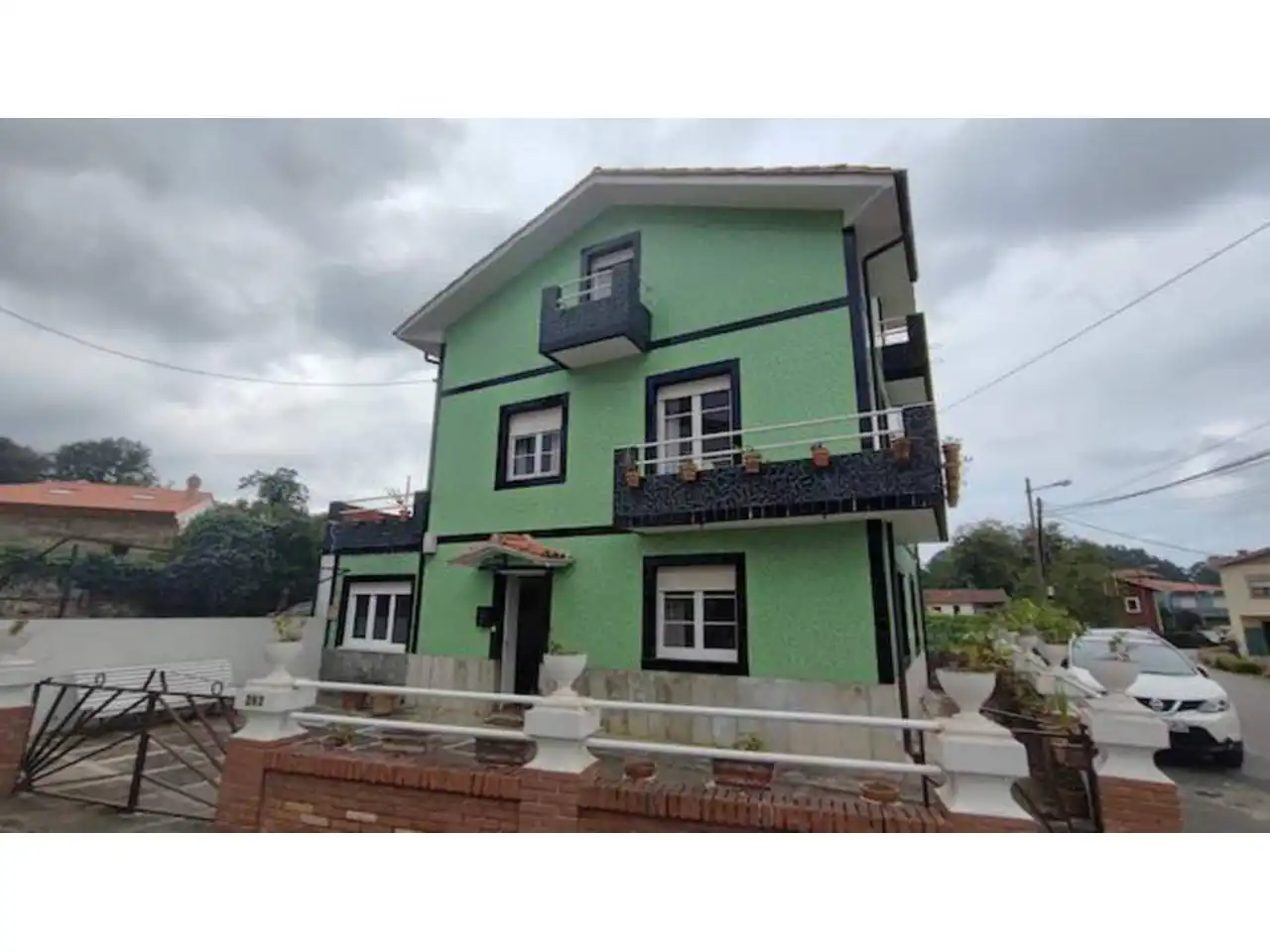 Casa con jardín en venta en Calle Nueva, imagen 2