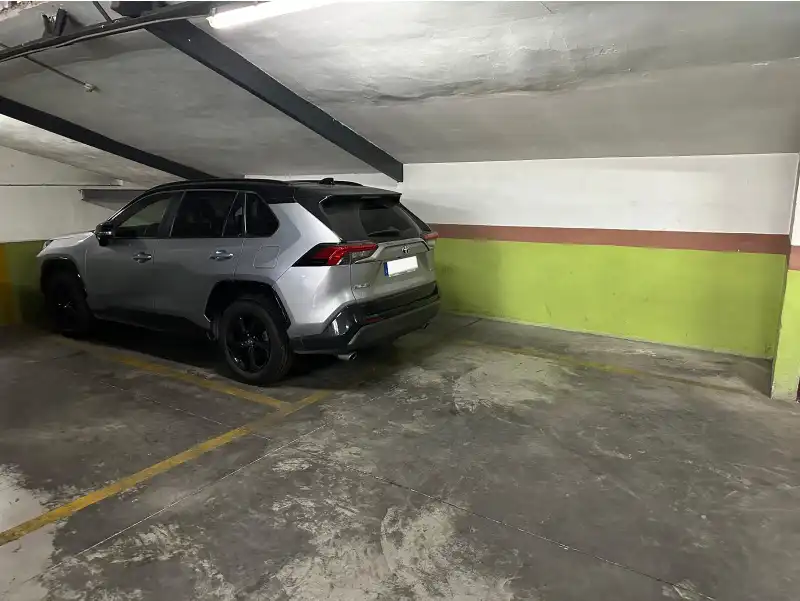 Doppelparkplatz zum Verkauf in Carrer de la Corona 37A, imagen 3
