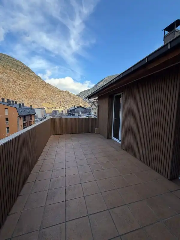 Terraza de Piso de alquiler en Encamp con Aire acondicionado, Calefacción y Parquet