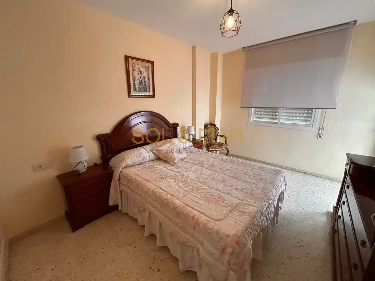 Dormitori de Casa adosada en venda en Alhaurín de la Torre amb Aire condicionat, Calefacció i Terrassa