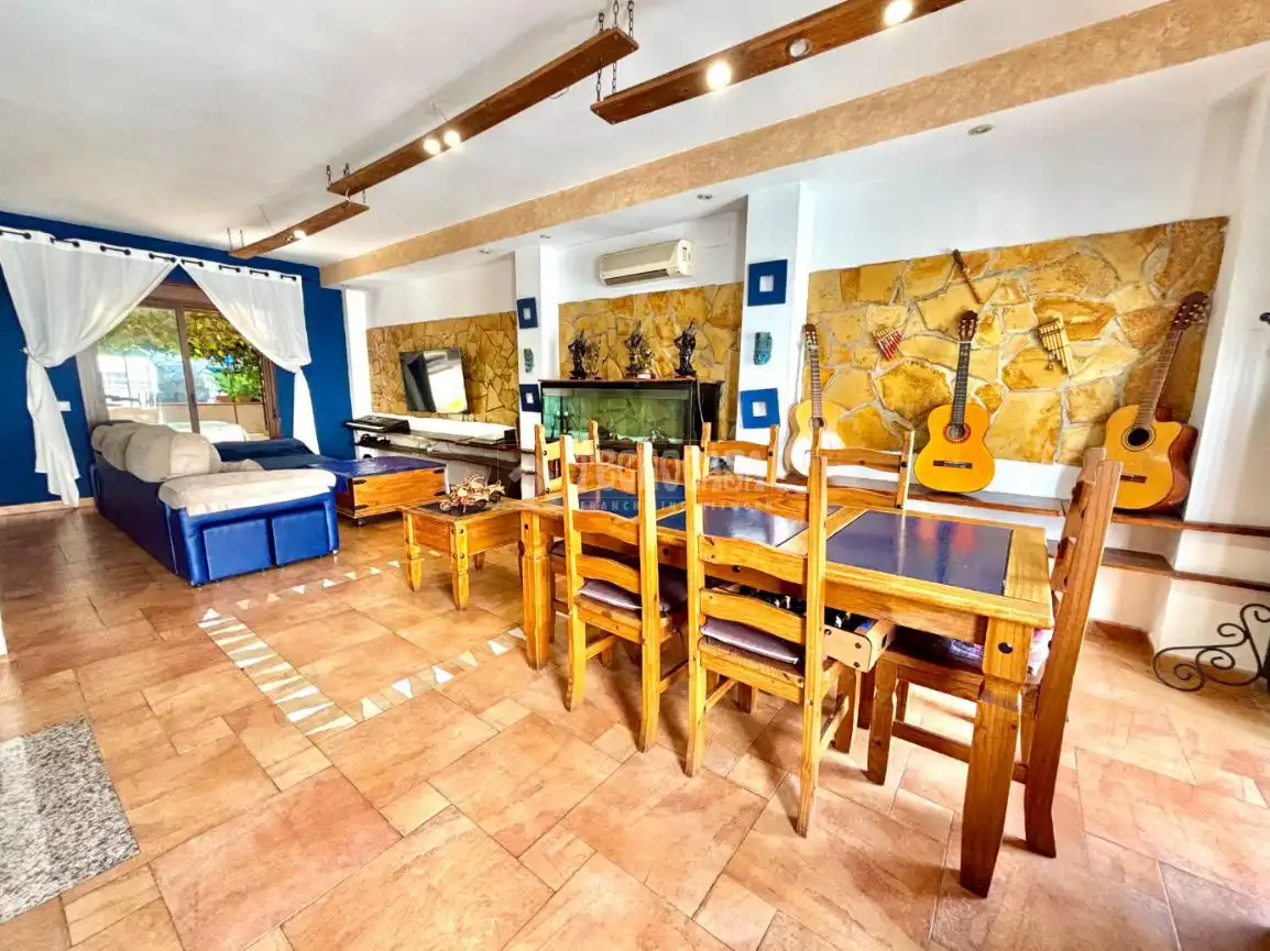 Dining room of Detached homes for sale in Benalmádena  with Air Conditioner, Heating and Terrace
