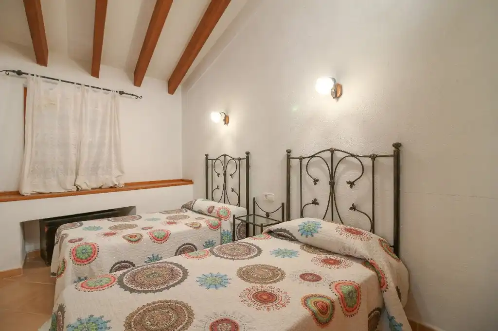 Bedroom of Detached homes for sale in Alcúdia  with Air Conditioner, Terrace and Furnished