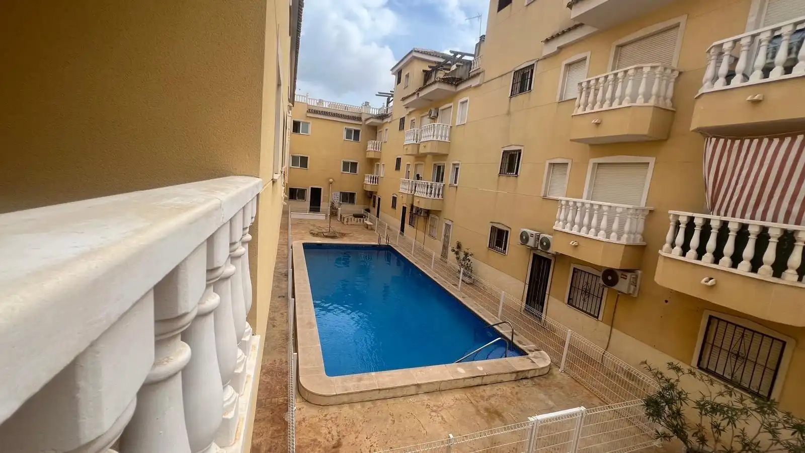 Piscina de Apartament en venda en Formentera del Segura