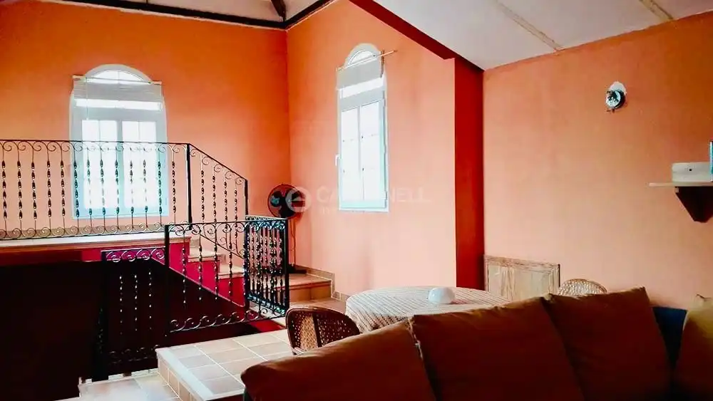 Sala d'estar de Casa o xalet en venda en Cocentaina amb Aire condicionat, Jardí privat i Terrassa
