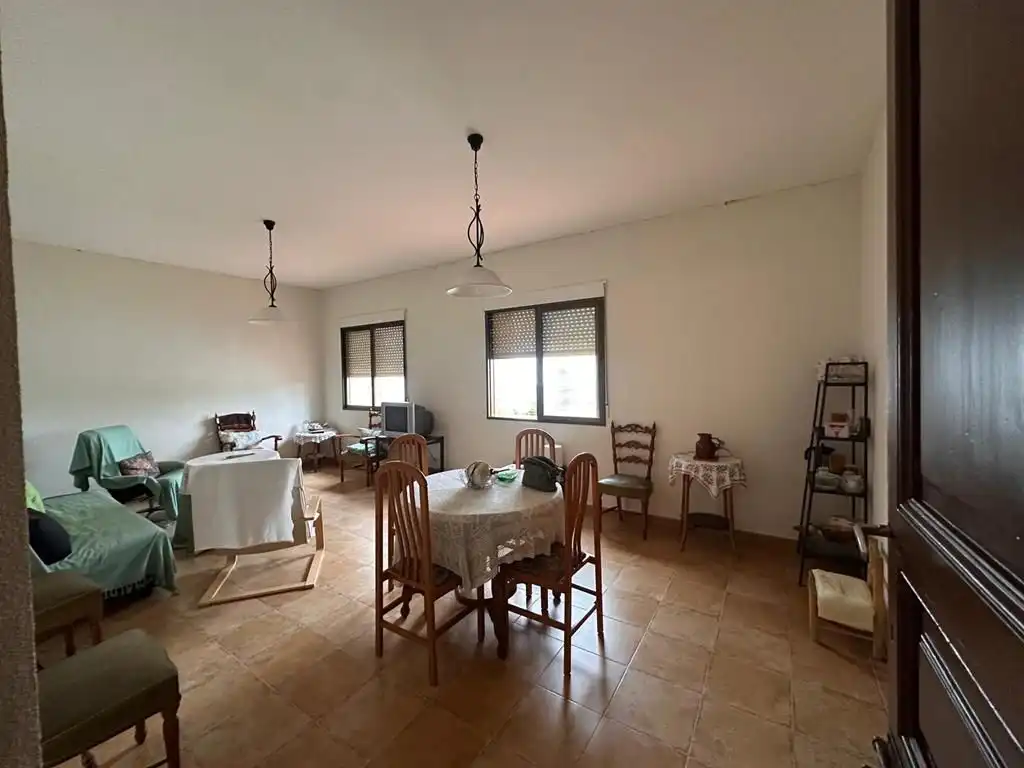 Comedor de Edificio en venta en Sisante
