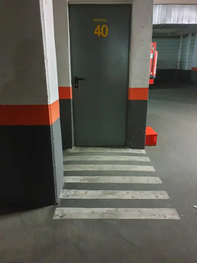 Garage for rent in Madrid