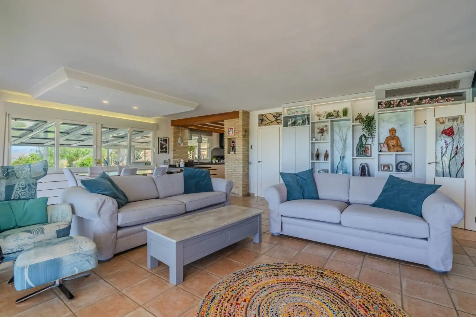 Sala d'estar de Finca rústica en venda en San Miguel de Salinas amb Aire condicionat, Calefacció i Jardí privat
