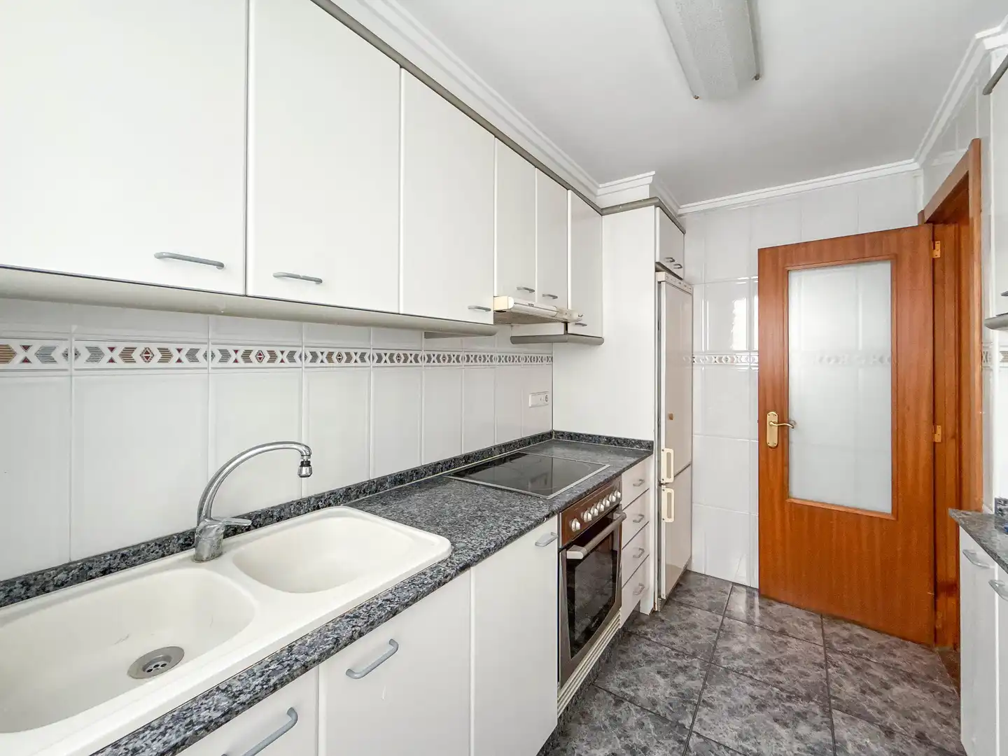 Cocina de Piso en venta en Valencia con Balcón