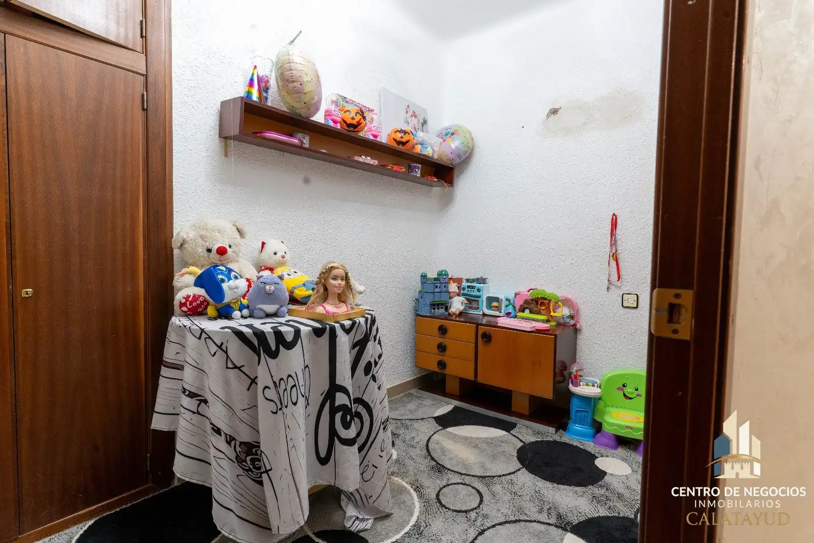 Dormitori de Pis en venda en Calatayud amb Calefacció, Parquet i Moblat