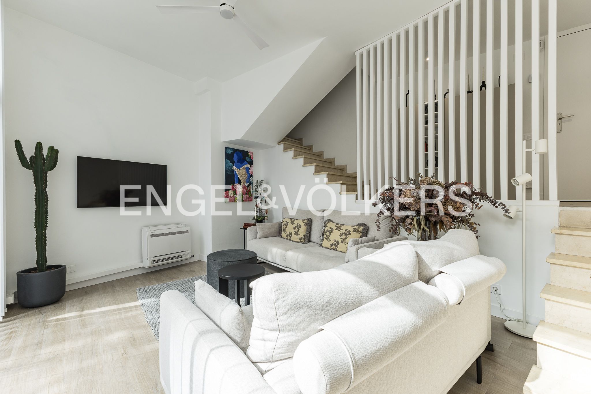 Living room of Single-family semi-detached for sale in Molins de Rei  with Air Conditioner, Heating and Private garden