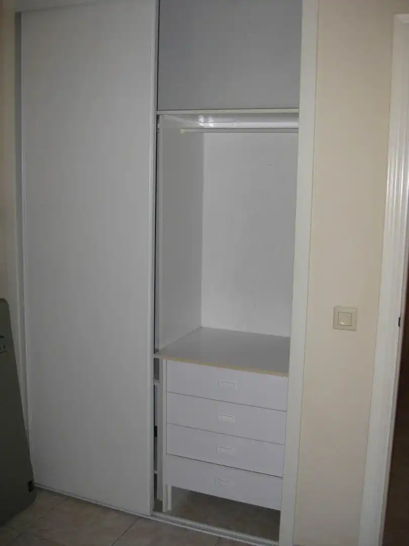 Habitación de Piso de alquiler en Torremolinos con Aire acondicionado, Parquet y Terraza