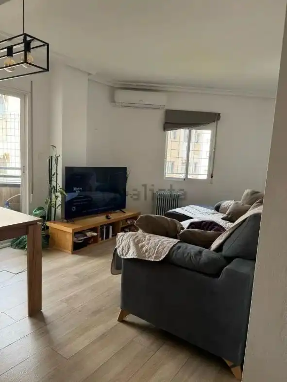 Sala de estar de Piso de alquiler en Alicante / Alacant con Aire acondicionado, Calefacción y Terraza