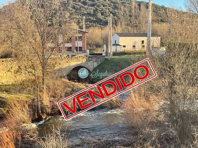 Casa-chalet en Venta en Pedraza