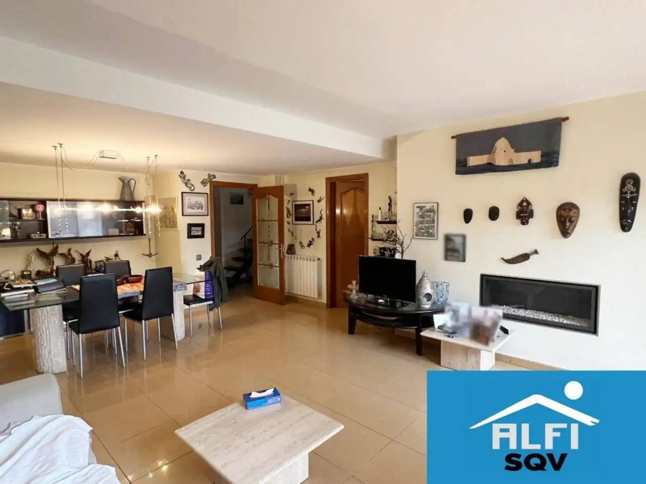 Sala d'estar de Casa o xalet en venda en Sant Quirze del Vallès amb Aire condicionat, Calefacció i Jardí privat