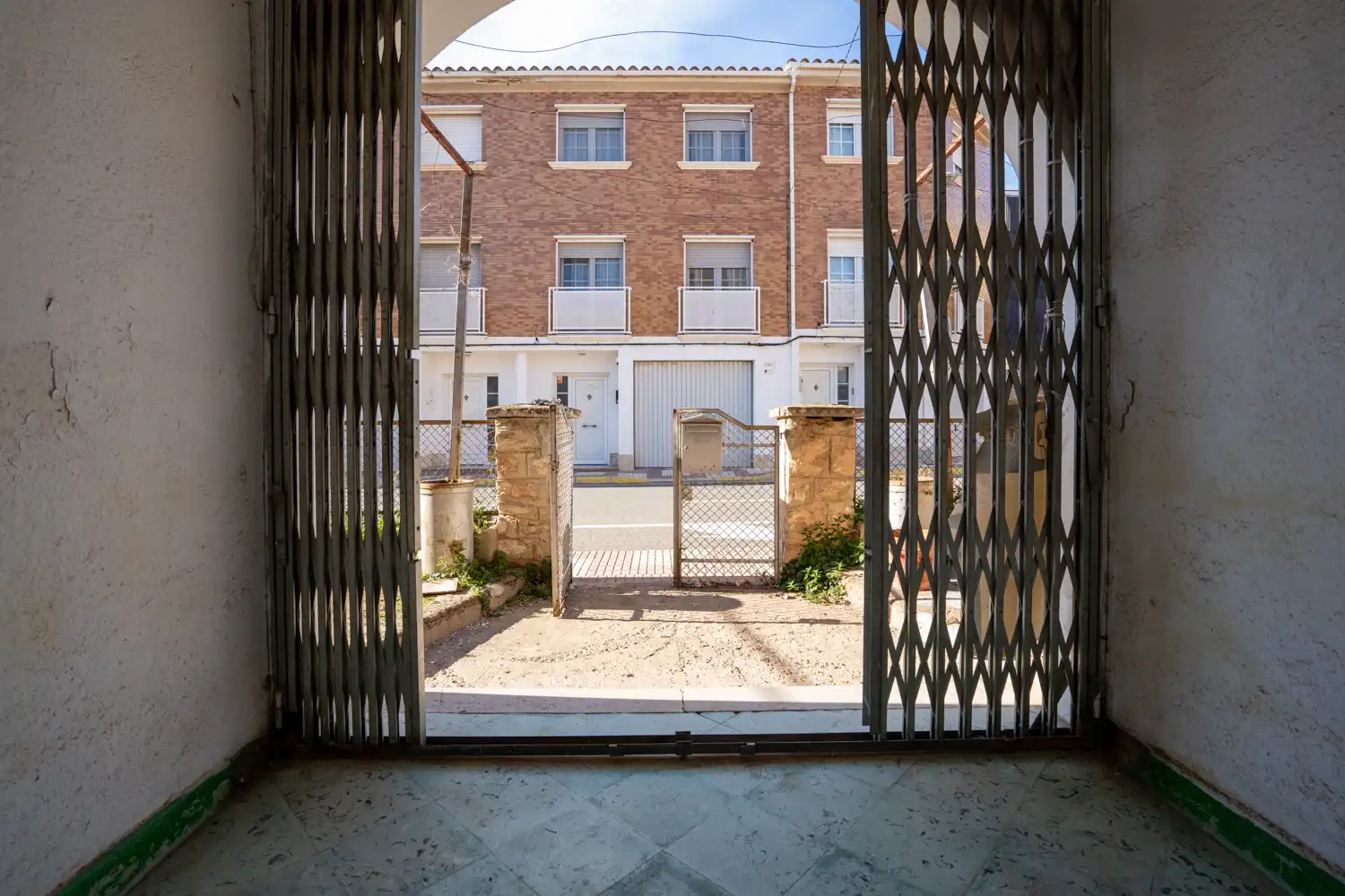 Vista exterior de Casa o xalet en venda en L'Aldea amb Jardí privat, Terrassa i Traster