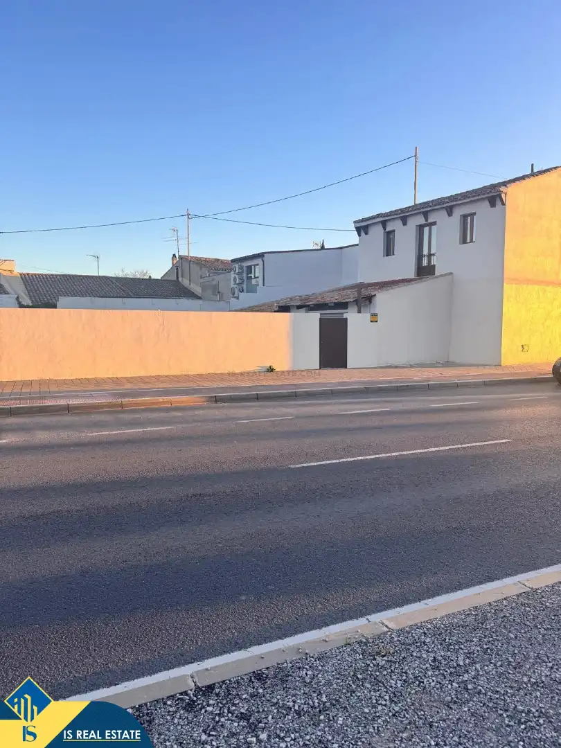 Vista exterior de Casa o xalet en venda en Alicante / Alacant amb Terrassa i Moblat