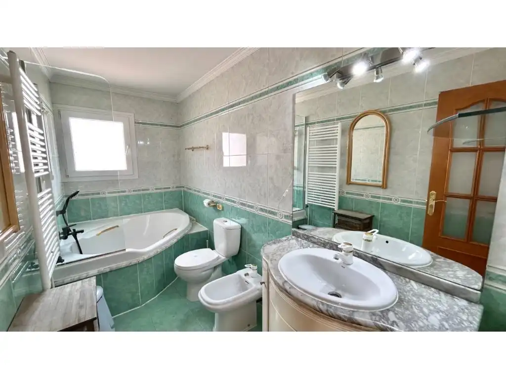 Bathroom of Houses for sale in Empuriabrava