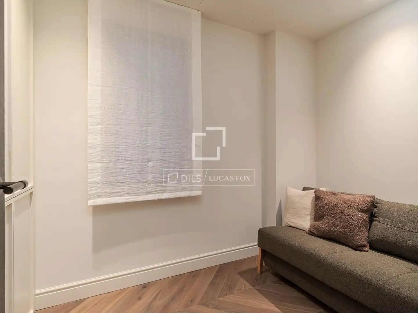 Piso en venta en Barcelona con Aire acondicionado, Amueblado y Balcón