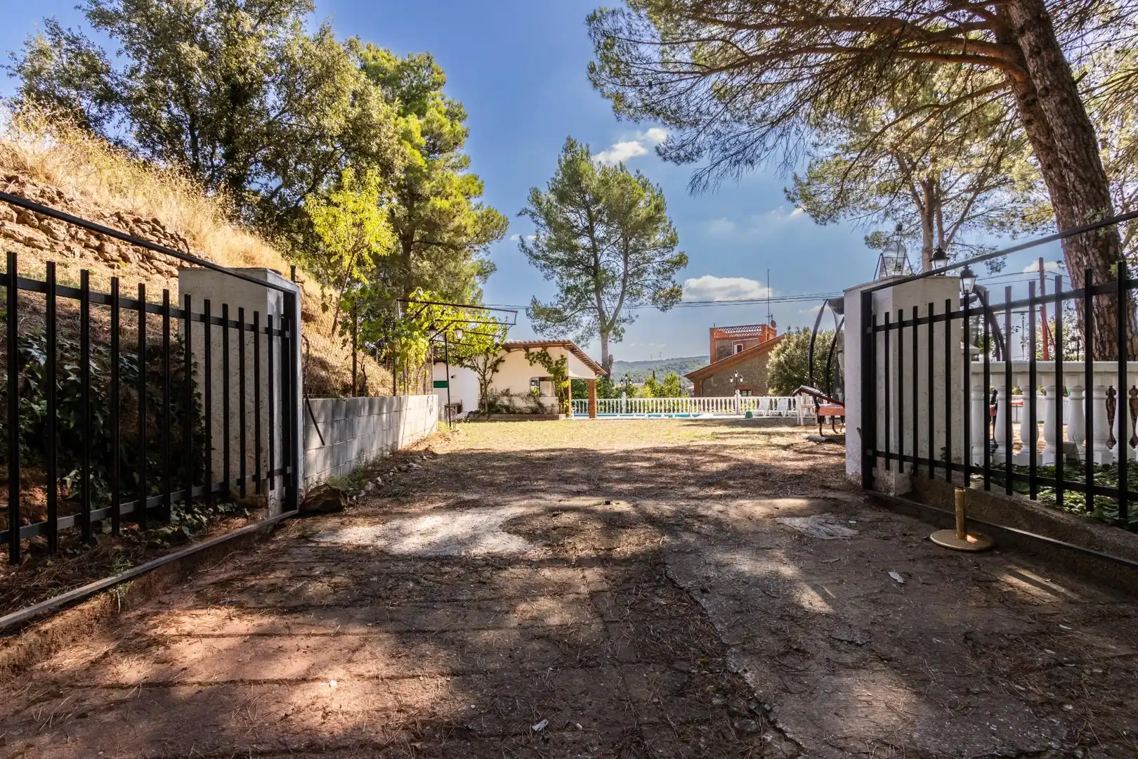 Casa rústica con piscina en venta en Sant Llorenç Savall, imagen 96