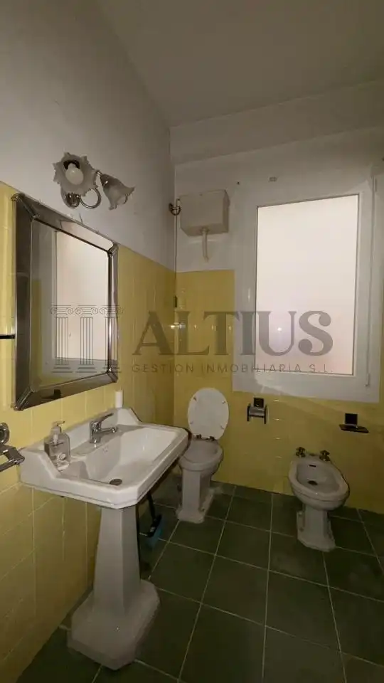Appartamento con ascensore in affitto a TEIXEIRO, imagen 15
