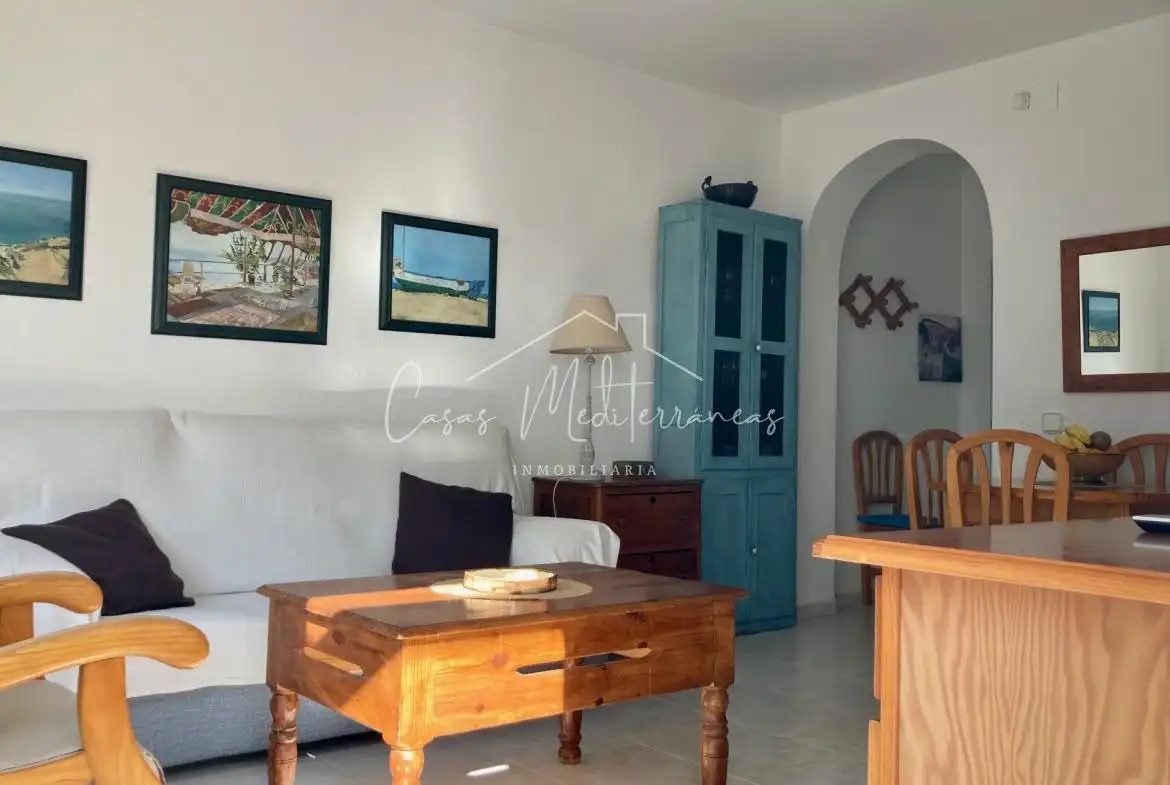 Sala de estar de Casa adosada de alquiler en Vandellòs i l'Hospitalet de l'Infant con Jardín privado, Terraza y Amueblado