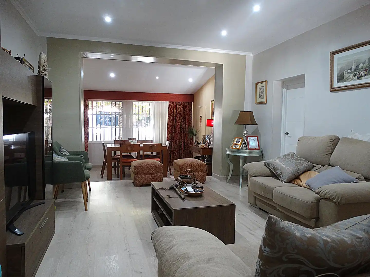 Sala de estar de Casa o chalet en venta en Arganda del Rey con Aire acondicionado, Calefacción y Jardín privado