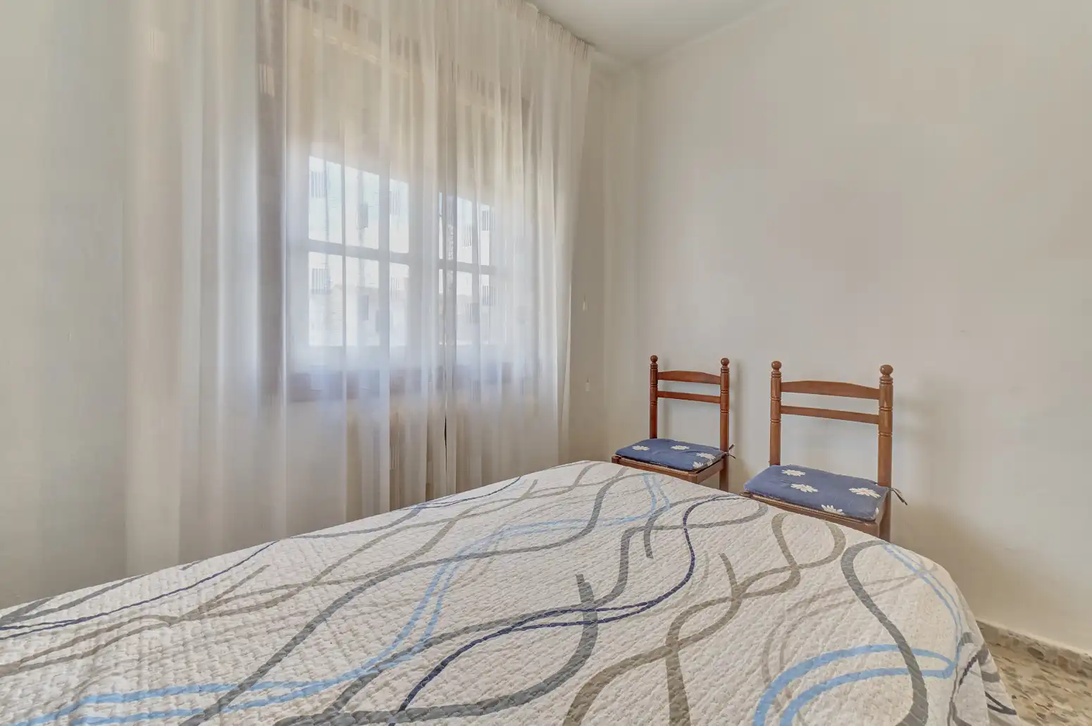 Habitación de Casa adosada en venta en Arguedas con Calefacción, Jardín privado y Terraza