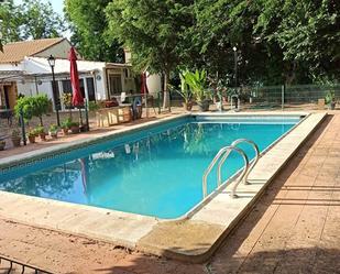 Swimming pool of House or chalet for sale in Ciudad Real Capital  with Air Conditioner, Heating and Terrace
