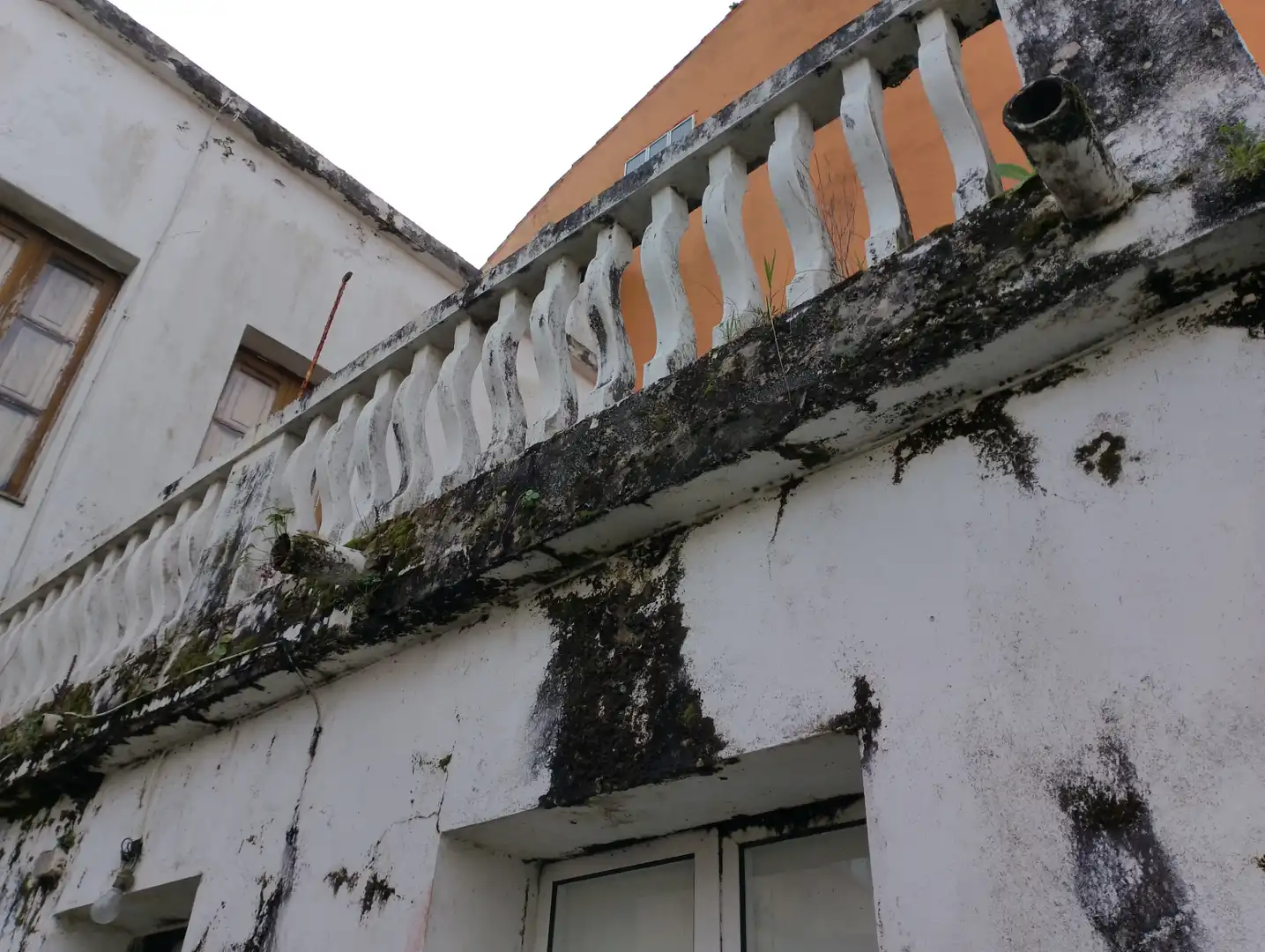 Vista exterior de Casa adosada en venta en Ribeira con Jardín privado, Terraza y Amueblado