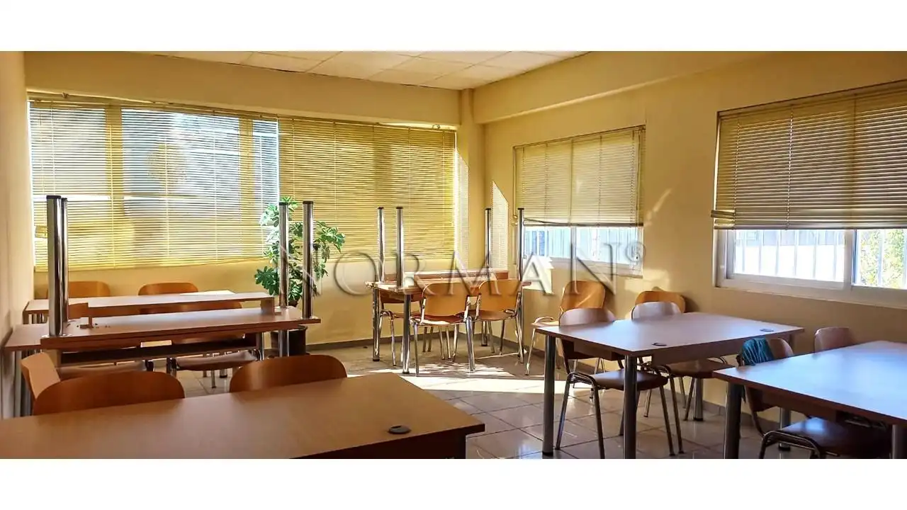 Fabrikhallen zum Verkauf in Las Torres de Cotillas