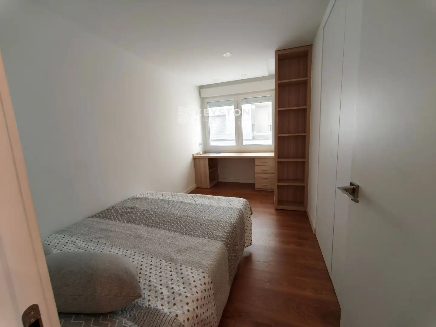 Schlafzimmer von Wohnung zur Miete in Alicante / Alacant mit Klimaanlage, Heizung und Möbliert