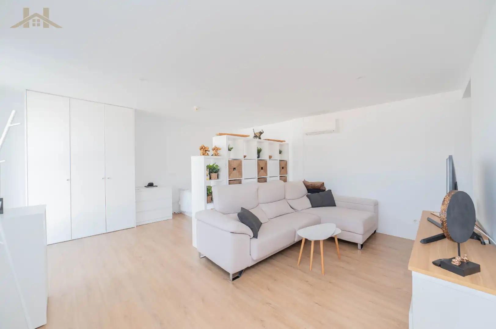 Living room of Apartments for sale in Arroyomolinos (Madrid)  with Air Conditioner, Storage room and Swimming Pool