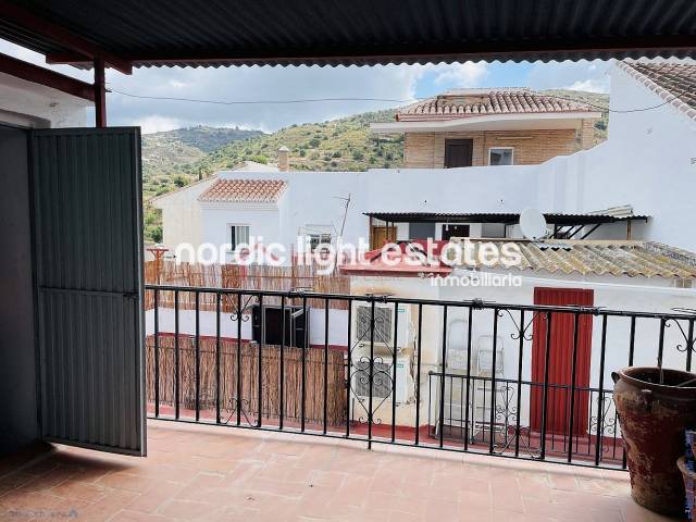 Casa-chalet en Venta en Torrox Pueblo