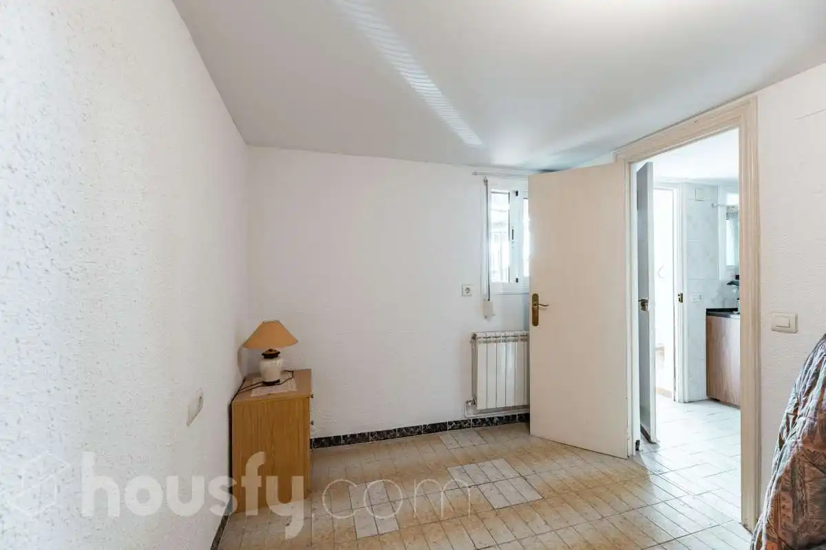Habitación de Casa o chalet en venta en Sabadell con Calefacción, Terraza y Trastero