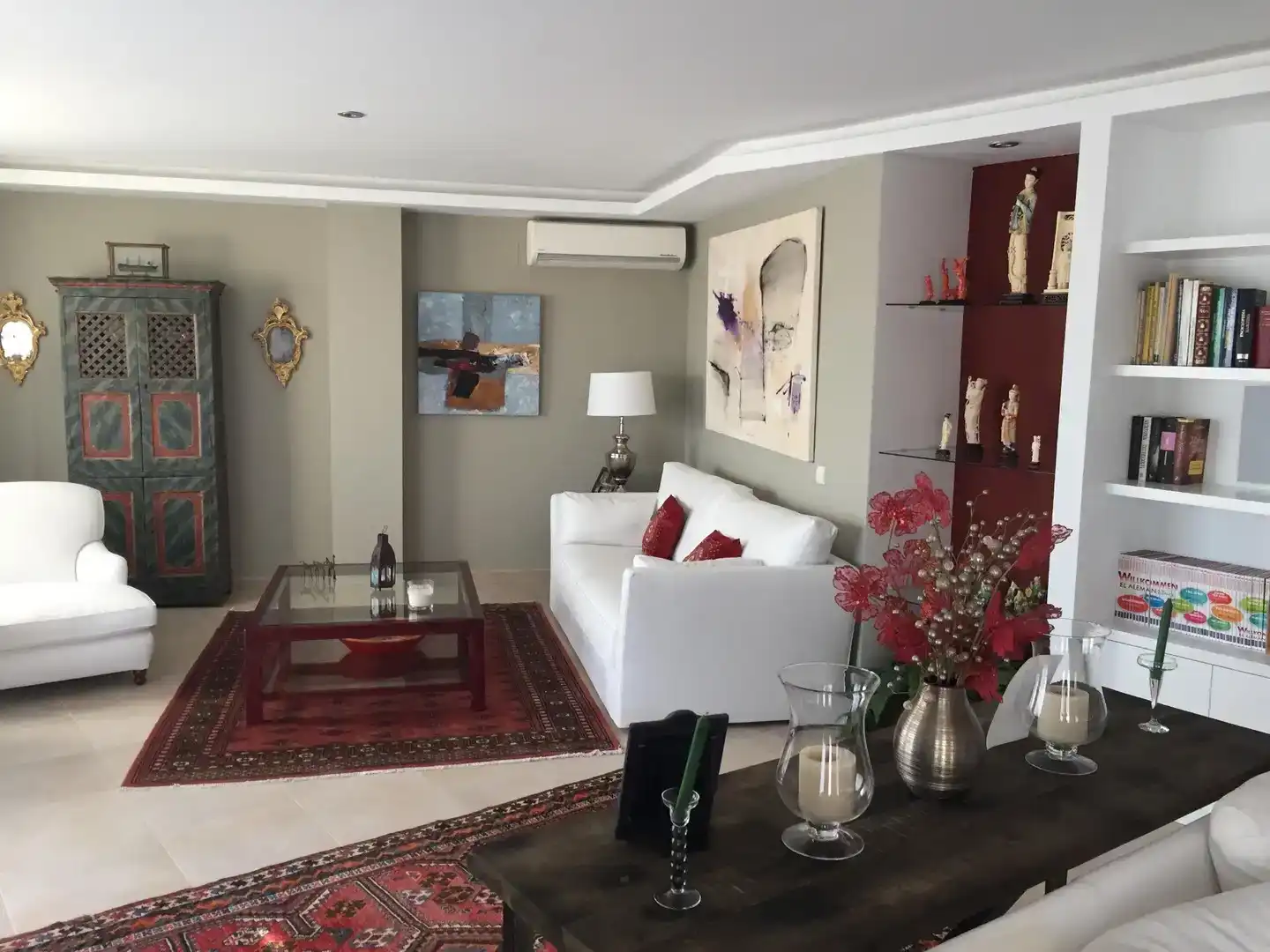 Sala d'estar de Apartament en venda en Marbella amb Aire condicionat