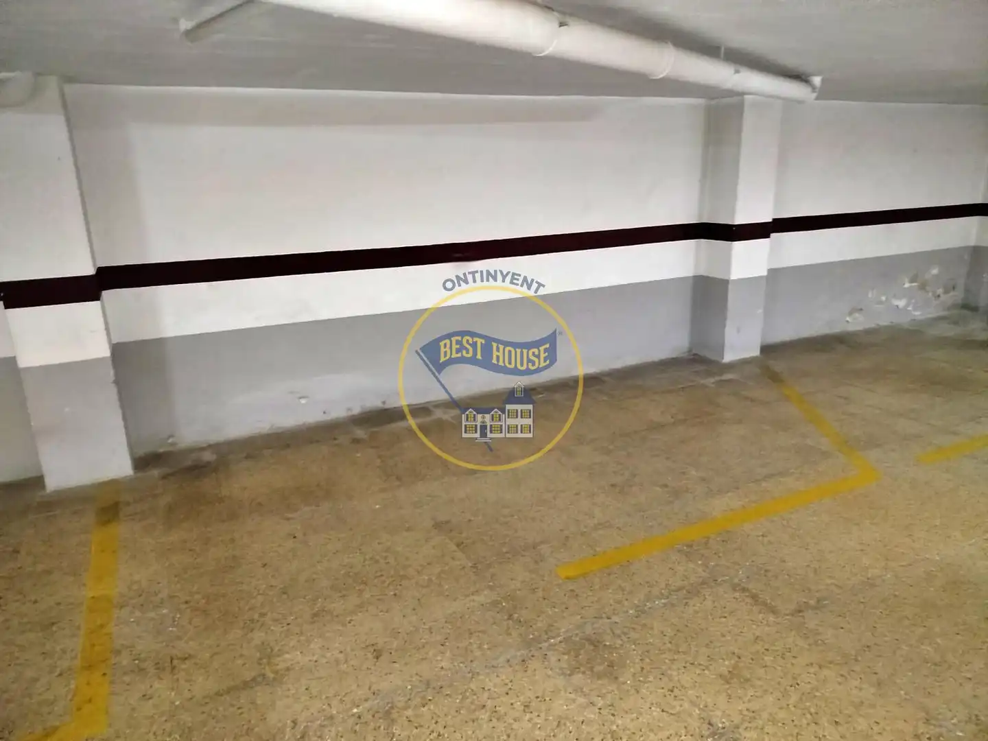 Aparcament de Garatge de lloguer en Ontinyent