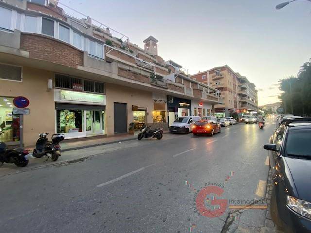 Local comercial en Venta en Almuñecar Centro