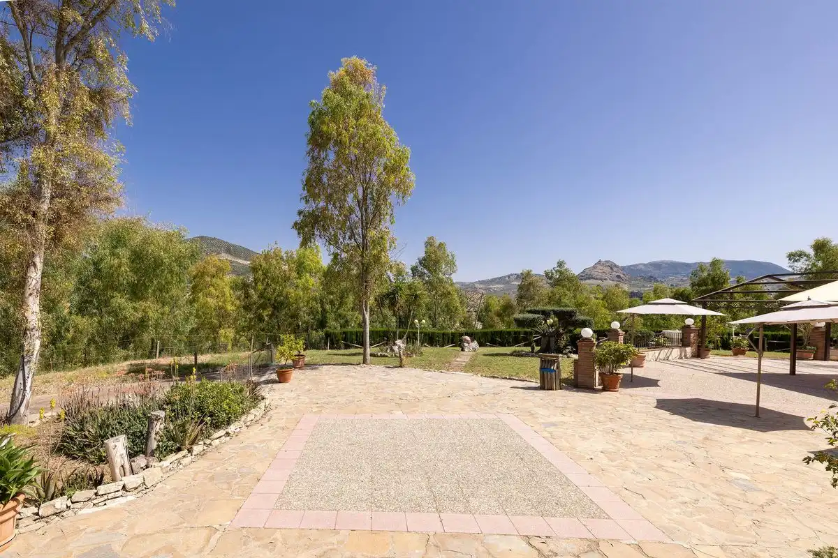 Garten von Country house zum Verkauf in Olvera mit Klimaanlage, Heizung und Privatgarten