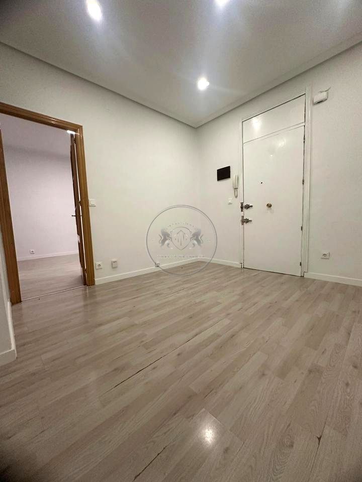 Planta baja for sale in  Madrid Capital  with Heating