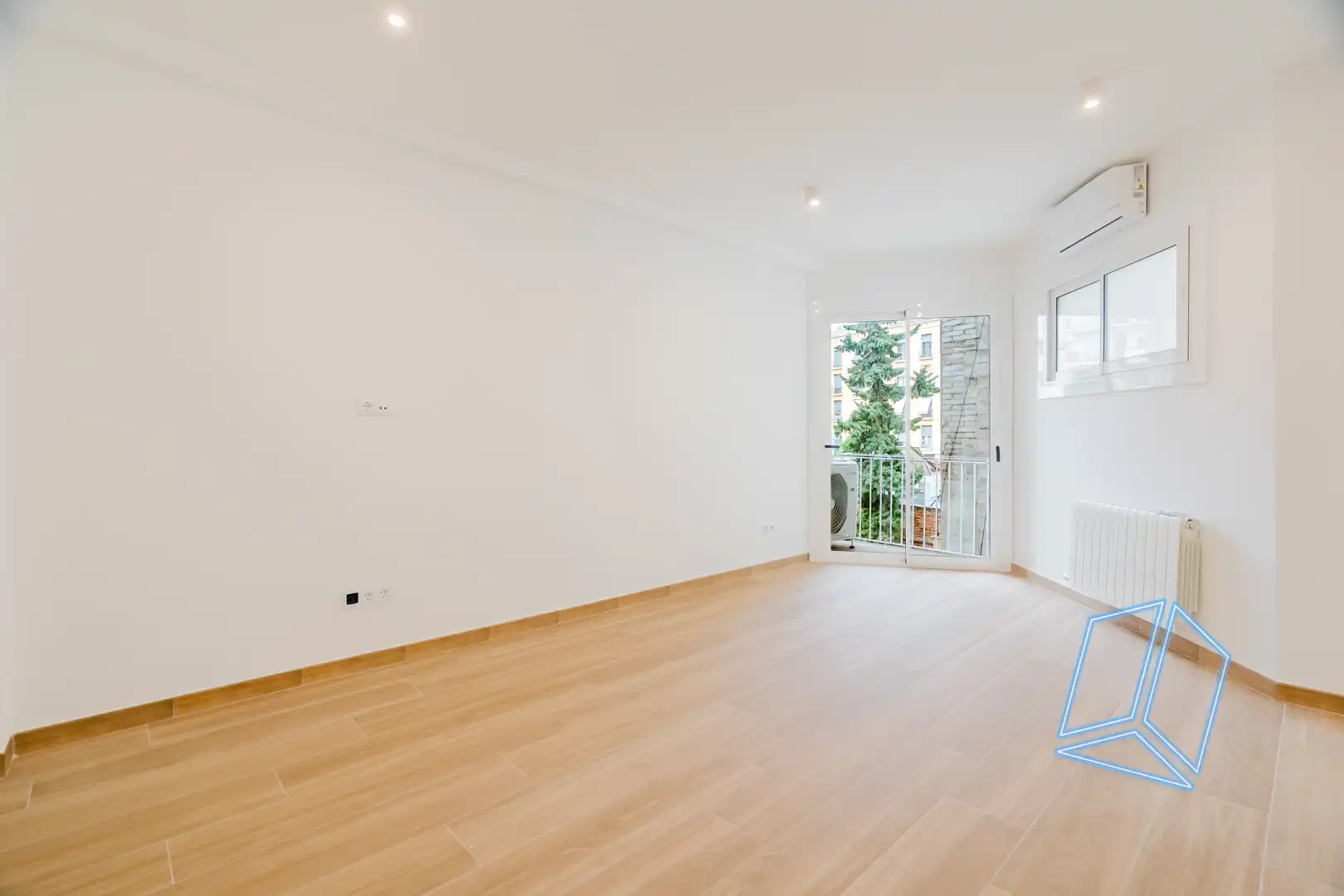 Wohnung mit Terrasse zum Verkauf in Carrer de València, imagen 5