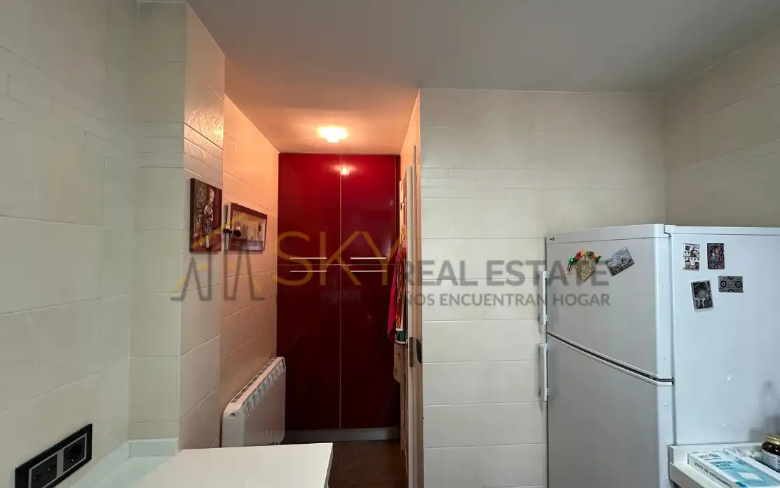Kitchen of Buildings for sale in Bustarviejo