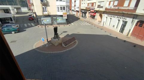 Foto 3 de Casa adosada en venda a Calle Conde Garay, 24, Saldaña, Palencia