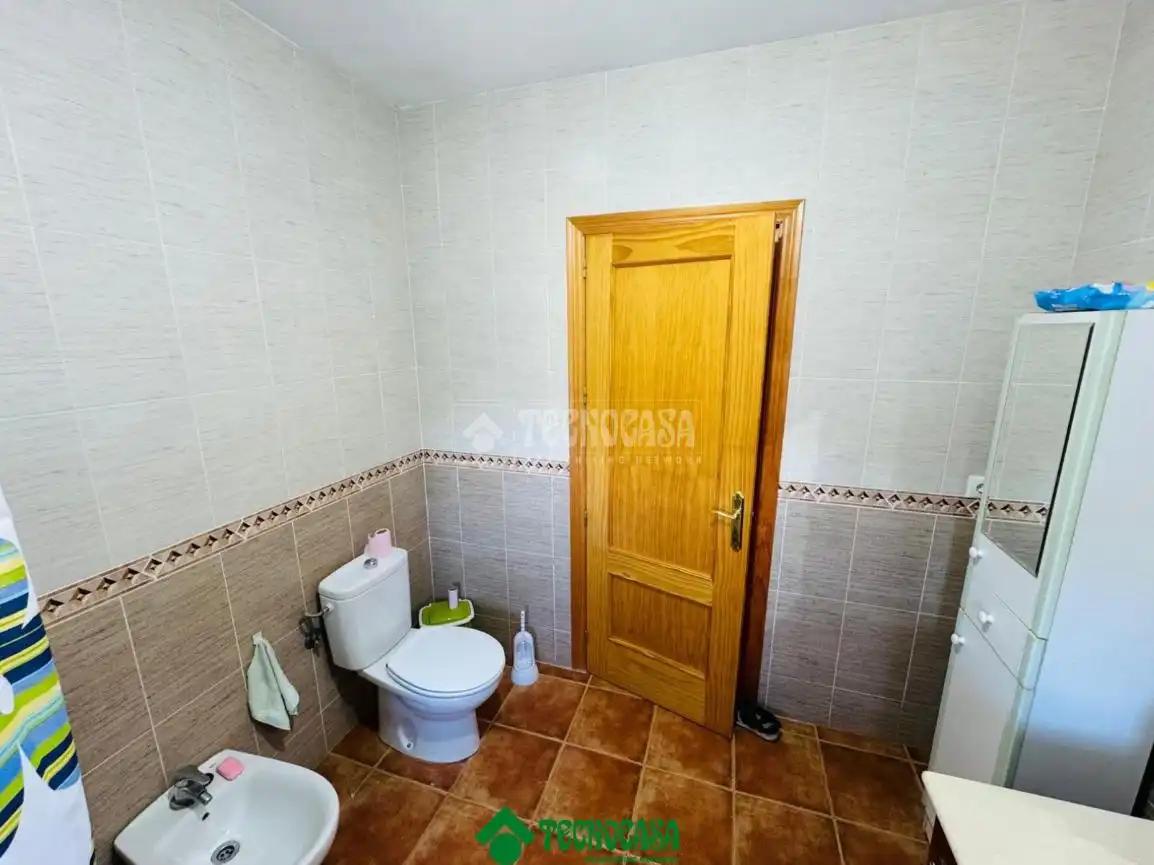 Baño de Finca rústica en venta en Montoro con Aire acondicionado, Calefacción y Amueblado
