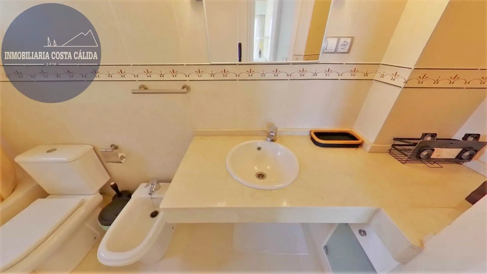 Baño de Dúplex en venta en Águilas con Aire acondicionado, Calefacción y Jardín privado