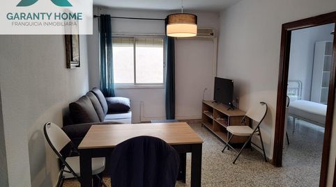 Foto 4 de Piso de alquiler en Peñamefecit - Avda Barcelona, Jaén Capital