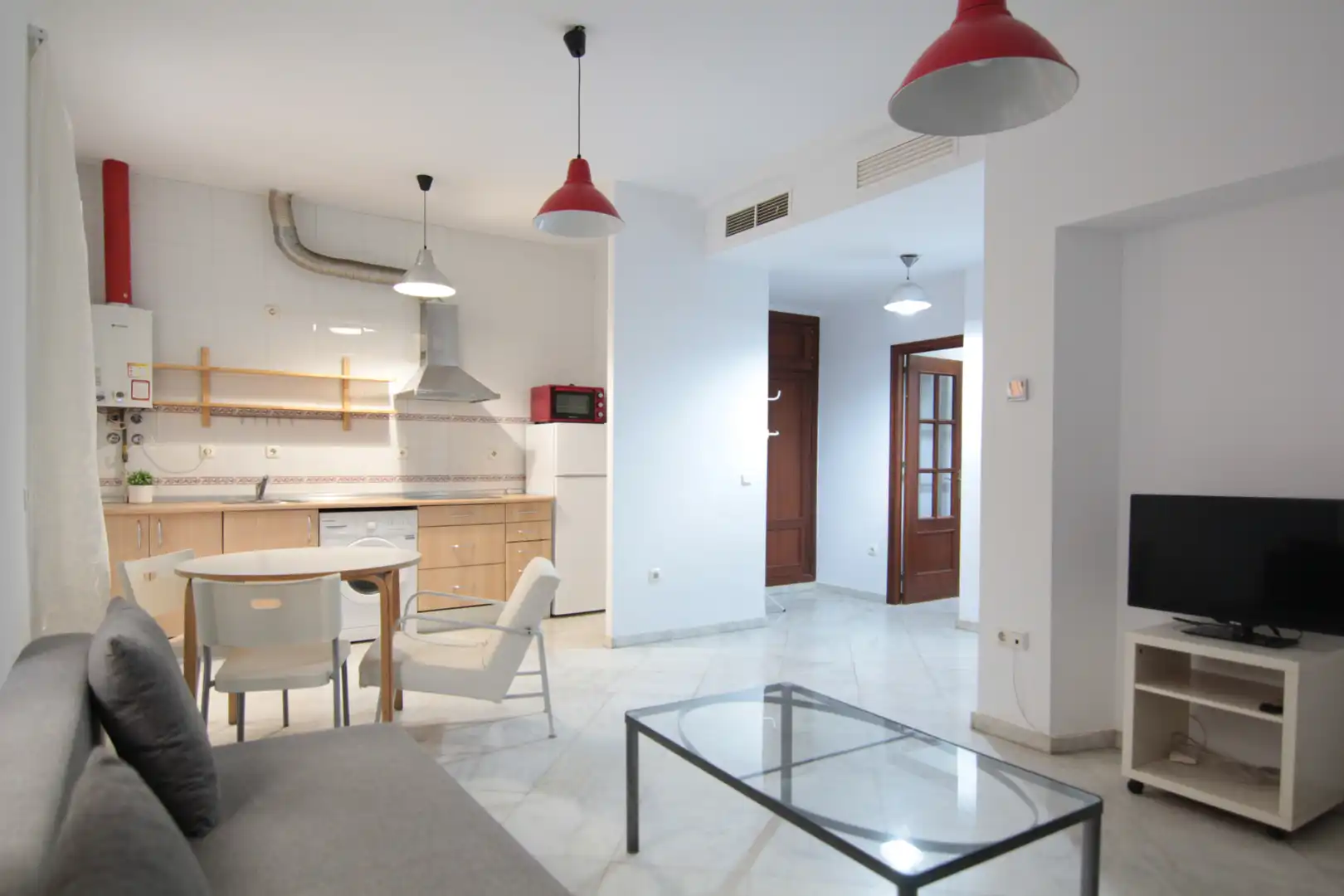 Living room of Flat for sale in  Sevilla Capital  with Air Conditioner, Heating and Furnished