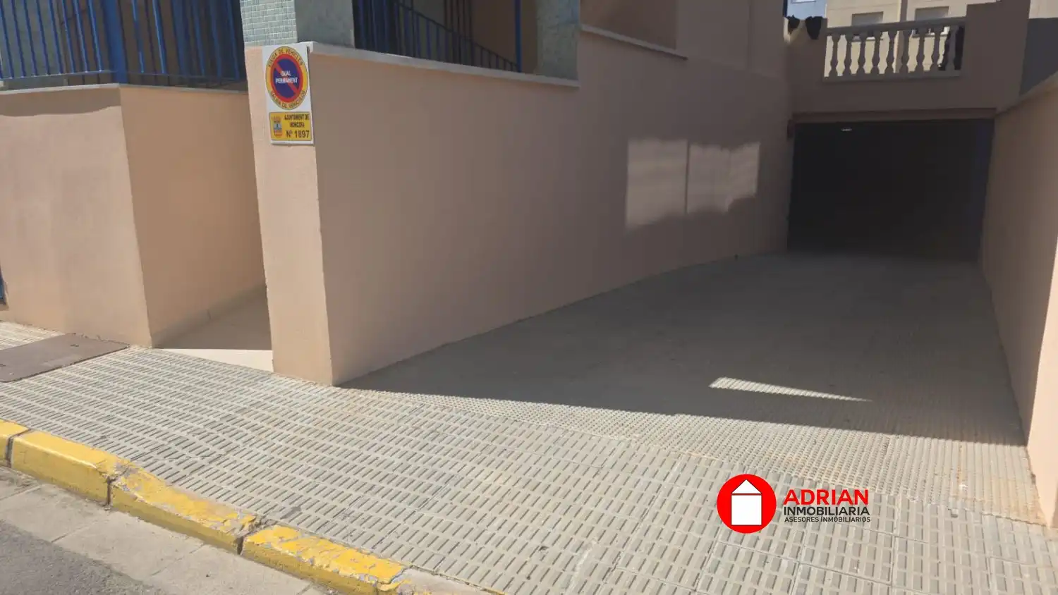 Parking of Apartments for sale in Moncofa  with Air Conditioner and Terrace
